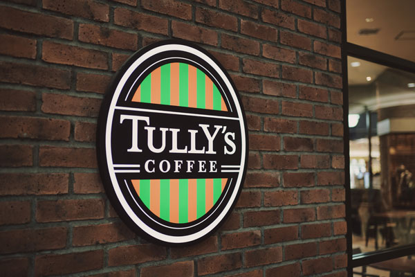 水族館のコンセプトを盛り込んだ館内カフェ